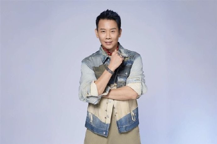 陶喆的《Moonchild》这首歌的创作背景和歌词主题是什么？