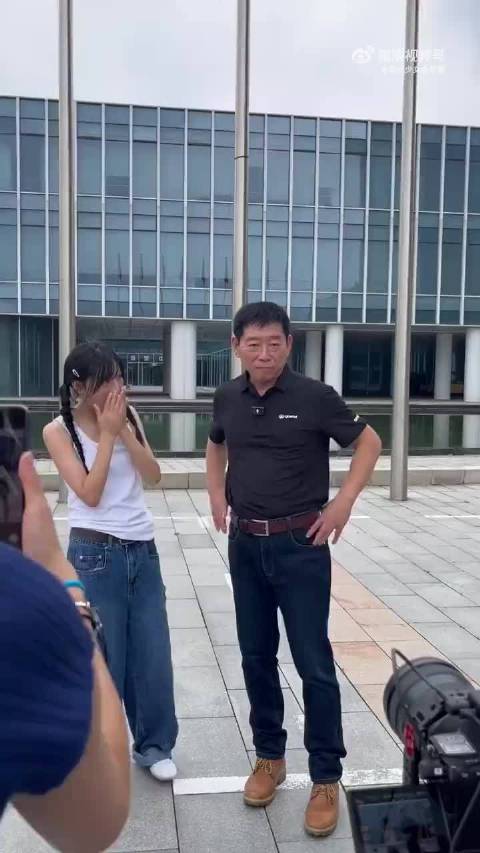 大力仑叫魏总喊长城炮名场面