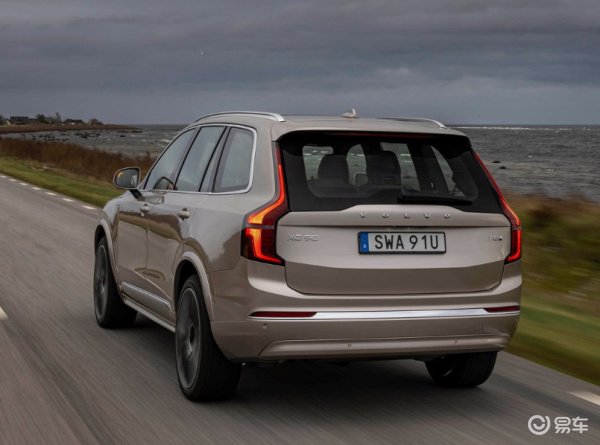 沃尔沃XC90全新的轻度混合动力直列四缸发动机带来了驾驶乐趣-易车