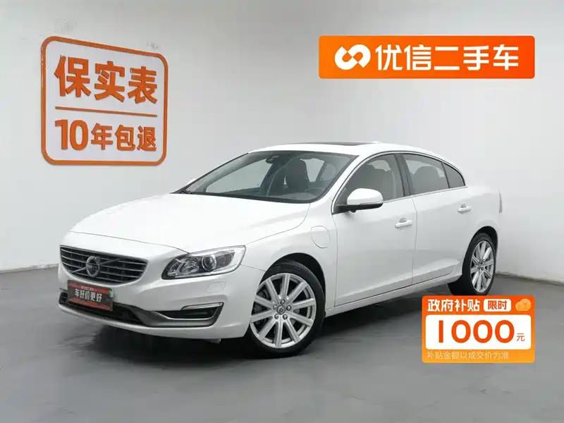 5万多拿下二手沃尔沃S60插电式混动,2015款行驶12万多公里,经典豪华时尚潮酷