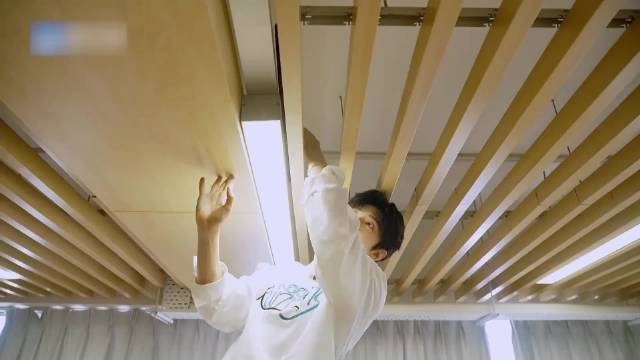 郑恺以为能难住宋雨琦，谁料下秒直接让他哭笑不得，只能转身离开