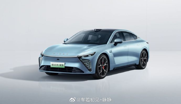 相比同级车型，星纪元ES的健康座舱优势具体体现在哪里？