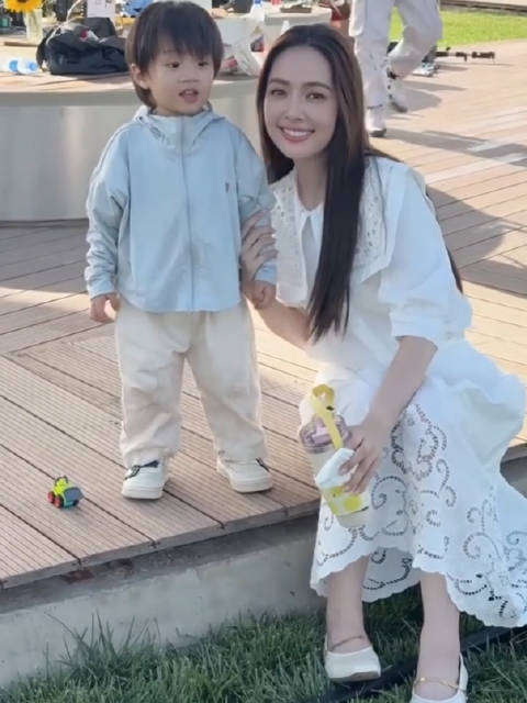 向太曝郭碧婷心疼年过六旬保姆不肯换人