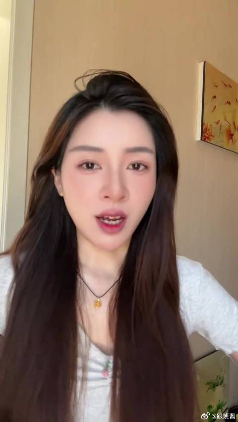 陈都灵、周翊然新剧《翘楚》明日剧情引期待
