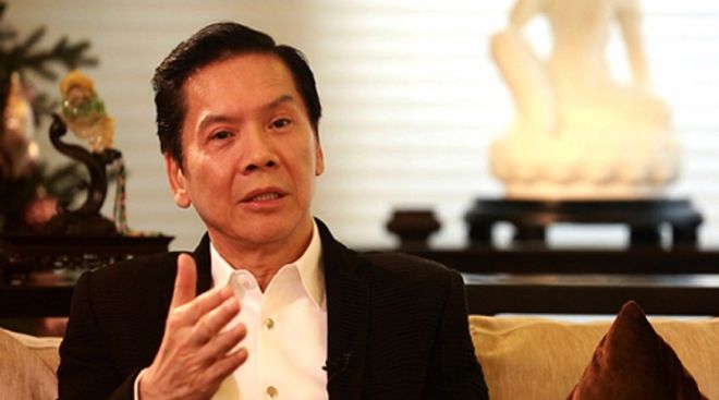 向华强看中大儿子向佐，小儿子向佑慢慢被遗忘