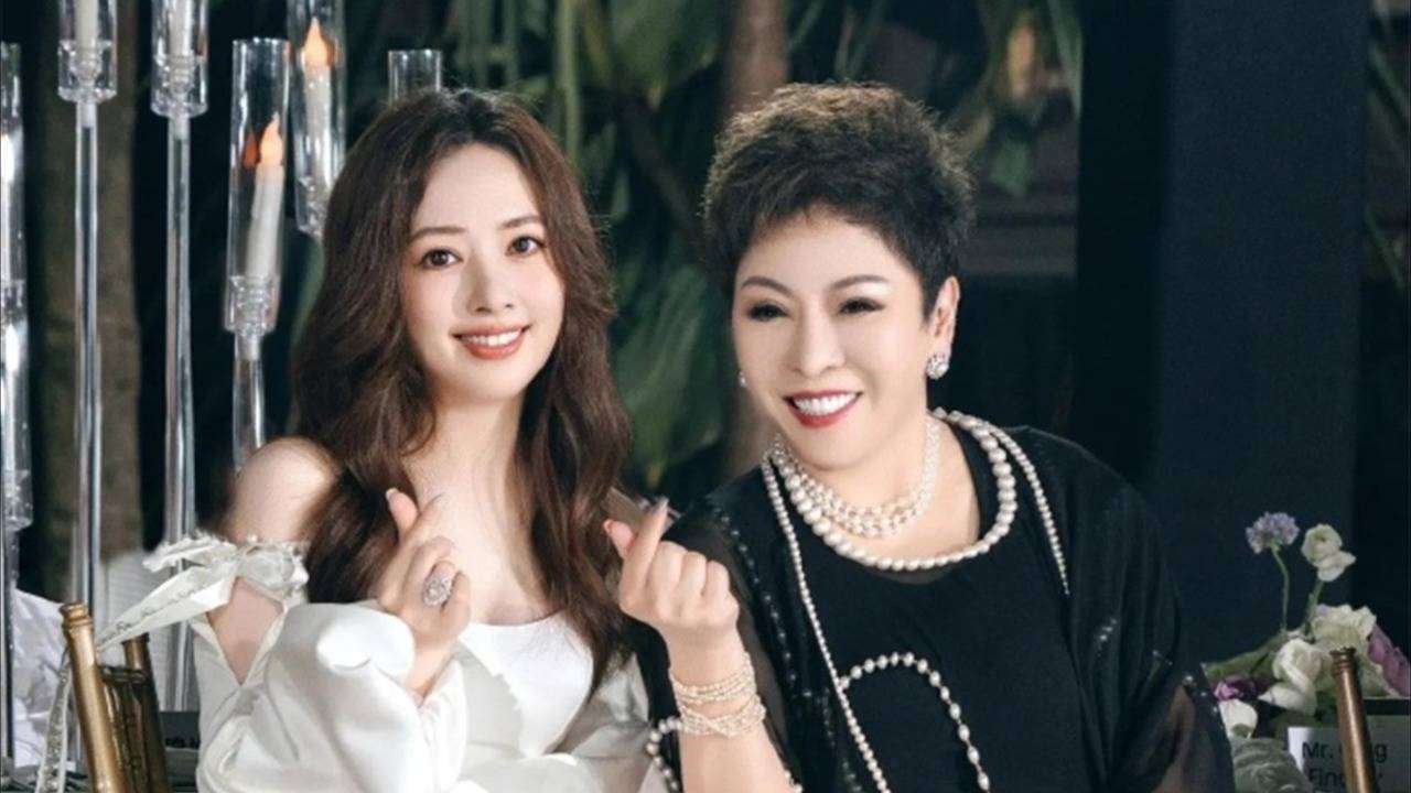 向太自曝：从来没给儿子向佐买过房，倒给儿媳郭碧婷全款了好几套
