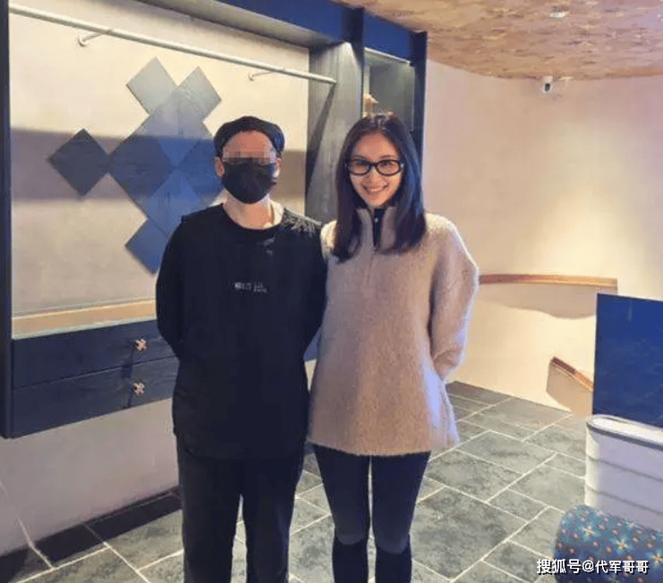 39岁王子文近况曝光!12岁儿子生父身份成谜,如今还是单身让人惋惜_网友_状态_恋情