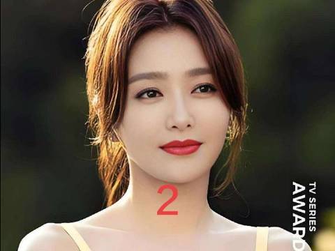 女人在男友衣襟上瞥见一抹陌生的口红印，而他从未触碰过她的唇