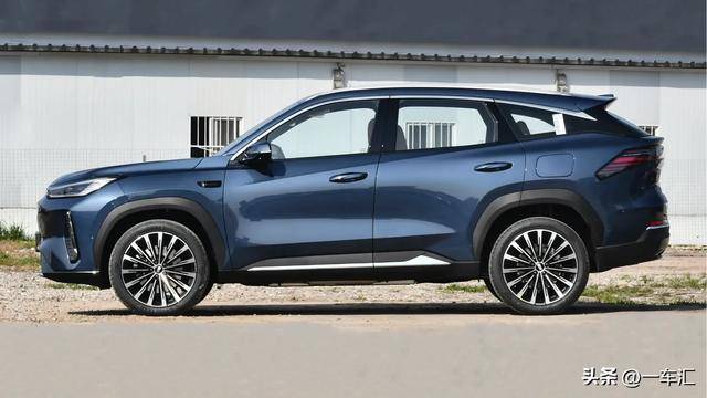 十万级插混SUV，225km纯电续航，吉利银河M7这是要卷出新高度吗?_座椅_系统_星舰