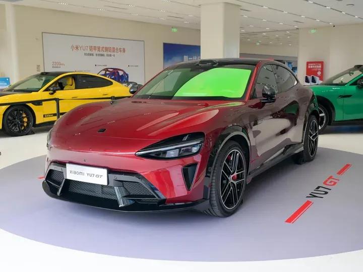 小米YU7 GT正式发布：千匹马力GT SUV，纽北最速量产SUV背后的产品逻辑