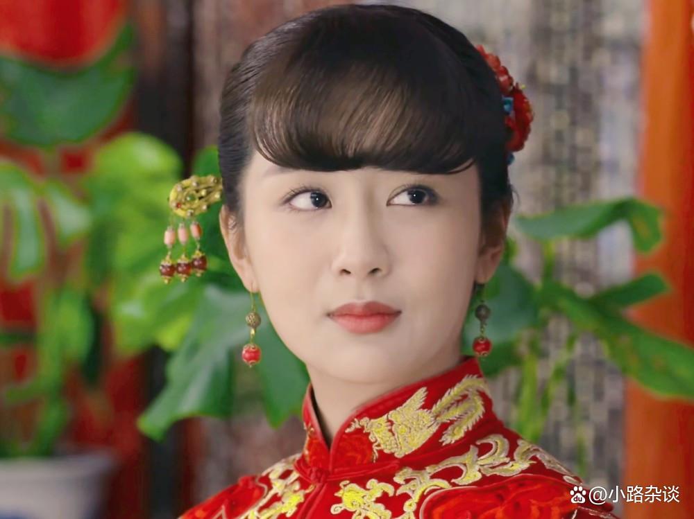 90后大青衣:杨紫转变形象李沁甘当二番,白鹿《北上》争白玉兰?