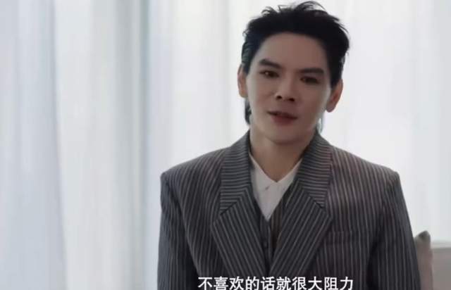 向佐首度承认:向太多次拆散他的恋情,与郭碧婷能成有向太的作用