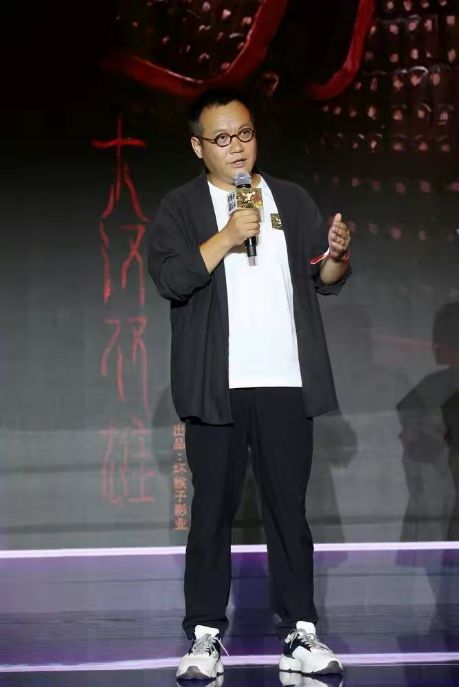 宁浩《大汉双雄》将袭，网传黄渤徐峥主演，网友却更期待胡歌吴磊