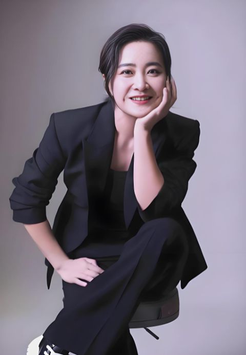 贾玲：不困于数，自在生香