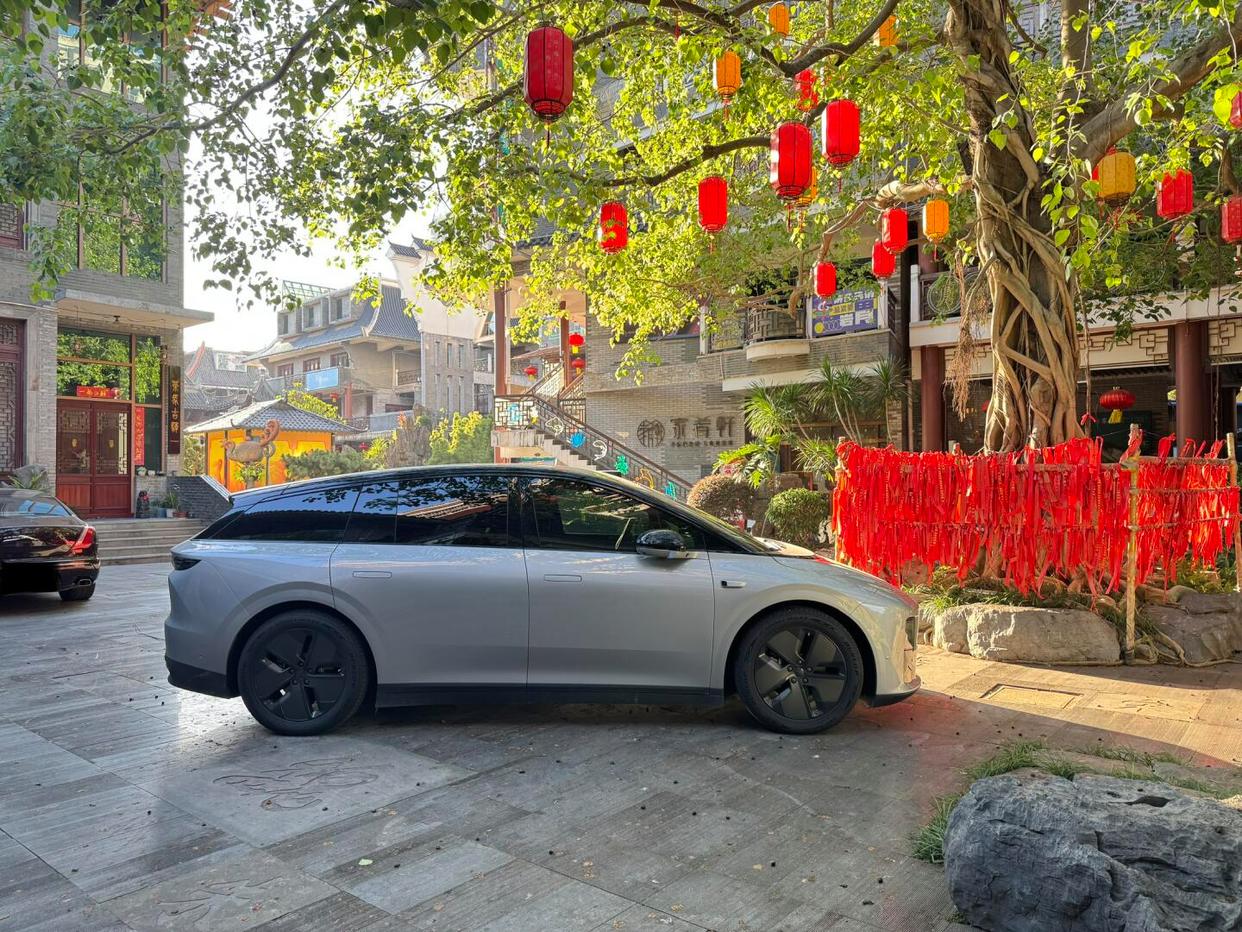 他们说买理想i6是穷人我忍不住想笑