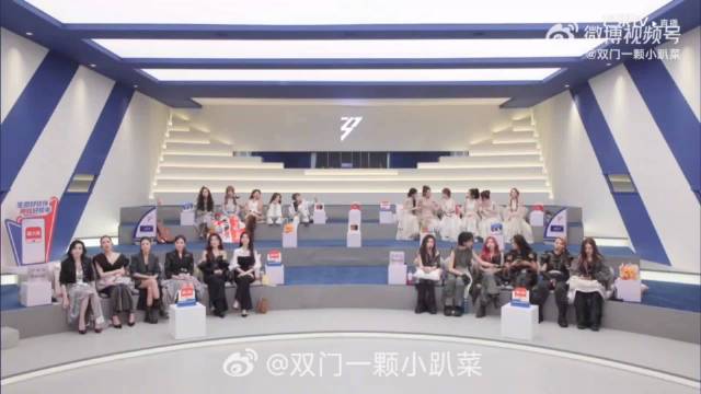 谢娜缺席浪姐总决赛赛前秀，后台担任见证人