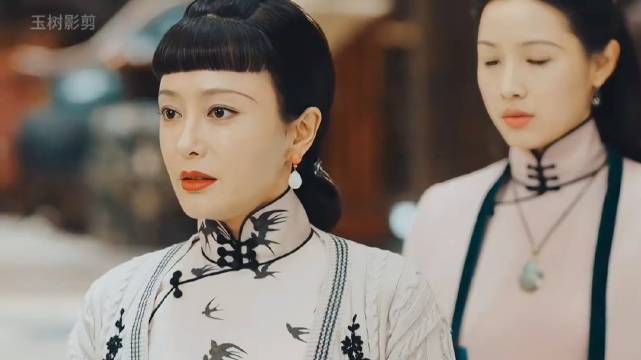 女人终于等到了消失十年的丈夫，没想到他却带回来一个小妾