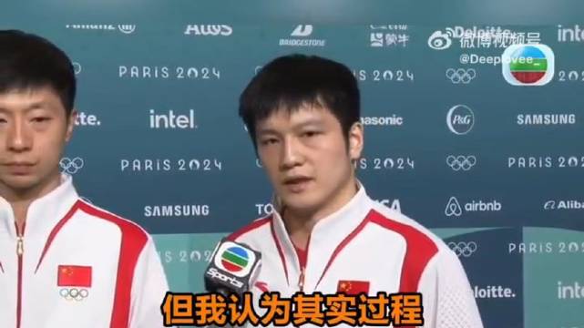 巴黎奥运会团体夺冠后采访，记者一到提问东哥自动转换成粤语