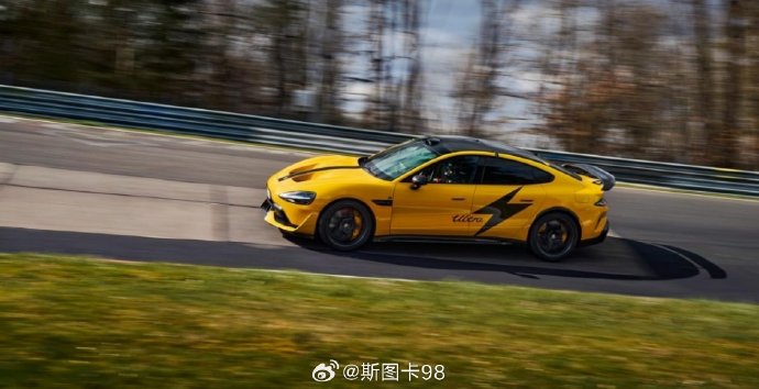 为什么海外对挖孔版SU7 Ultra需求激增