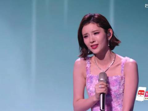 唐艺昕总决赛挑战高音燃爆舞台
