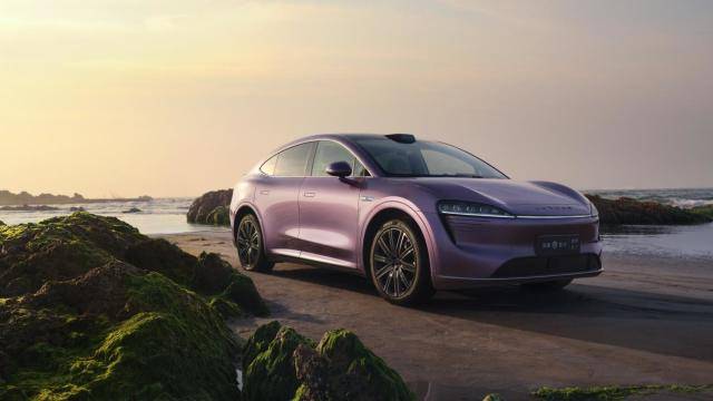 智界R7首批车主点赞电耗表现,仅12.5kWh/100km超乎想象