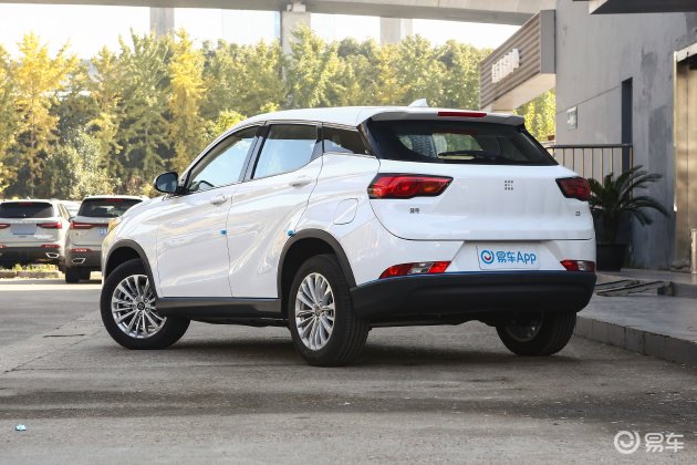 8.5破百，13.98万买赛力斯汽车蓝电E3