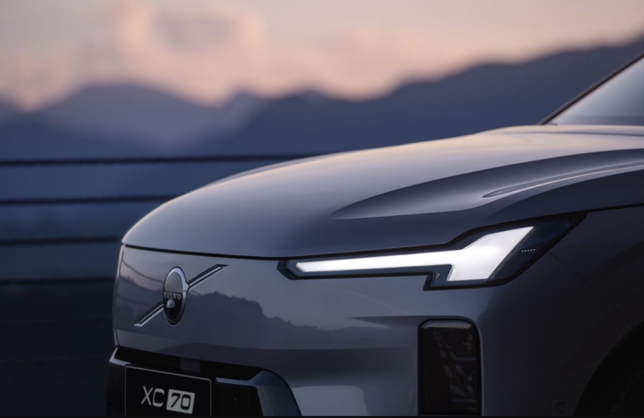 豪华混动SUV破局者 沃尔沃全新XC70给出新时代答案 | BitAuto