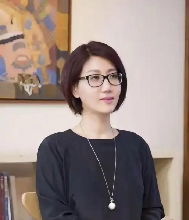 易立竞新访谈节目《言外之易》才...@春风拂秋露的动态