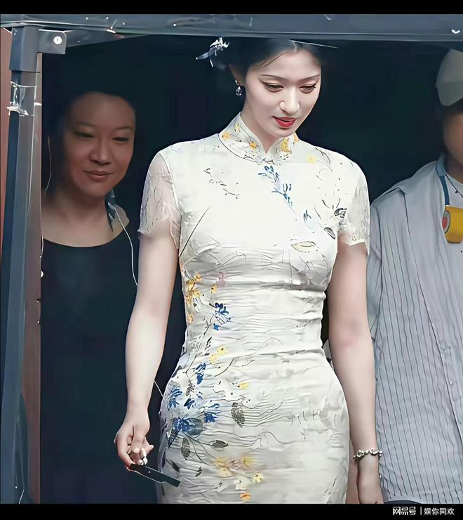 王楚然骨架大，但是大得恰到好处