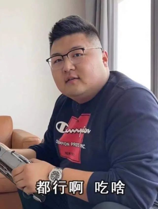 扒一扒网红车评人的座驾!整天夸国产车好，开的却基本都是合资车