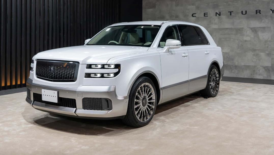 2024款丰田世纪SUV,钢制麦弗逊悬挂的豪车,不坑日本的穷人?
