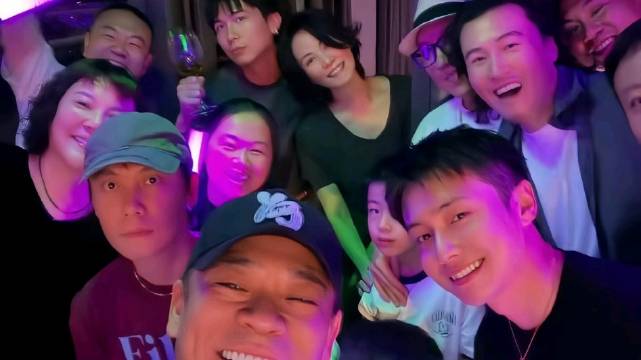 孙浩王菲现身谢霆锋西安演唱会