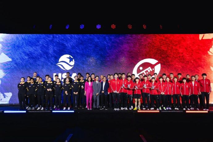 纪念乒乓外交55周年，中美组合出战乒乓球比赛