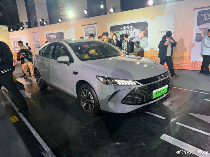 长安启源A06对比比亚迪秦L 10-15万选购指南