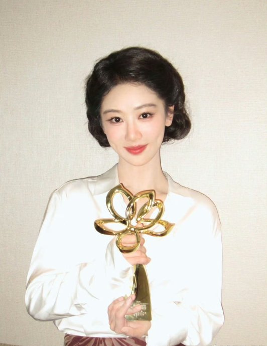 这次争议会影响两人的事业发展吗？