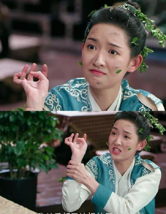 王玉雯晒娜扎孔雪儿同框，神颜合体太养眼！