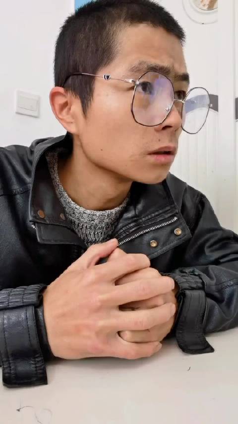 云南方言！一年一度的当家选拔大赛！要还是女人当家的话！那就芭比Q了！