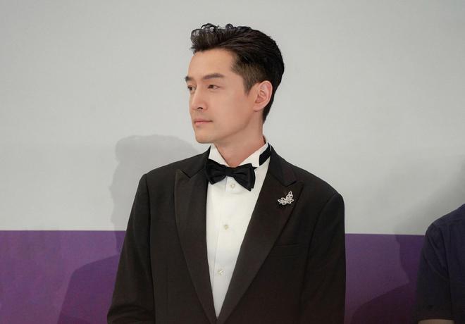 金鹰奖提名名单出炉，赵丽颖二夺视后呼声高，李沁有望成黑马！