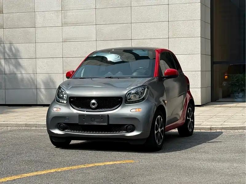 2015款smart fortwo二手车,动感澎湃,诚意价4.36万