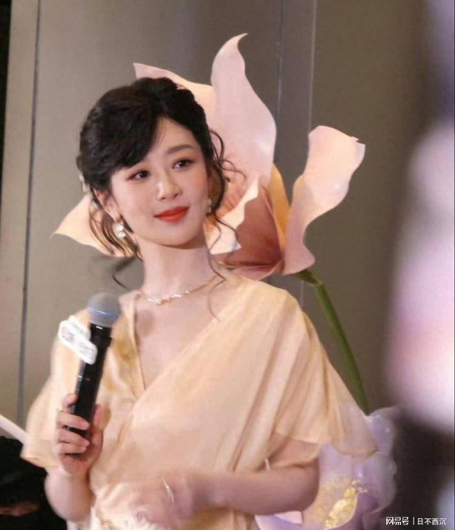 杨紫、白鹿、李现、迪丽热巴、陈星旭、乔欣、张艺兴