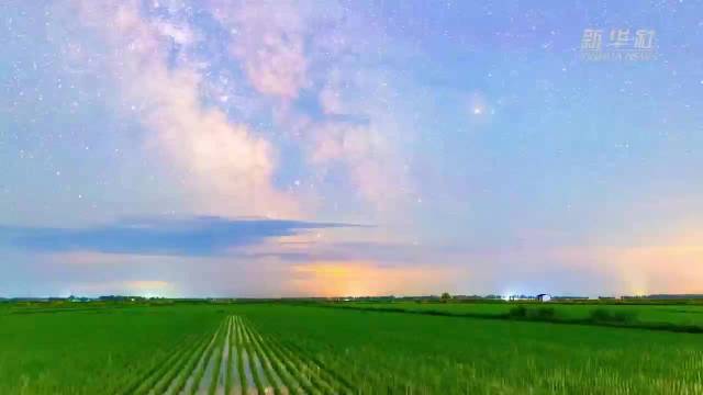 经纬夜话：北大仓夏夜稻田星河相映如画
