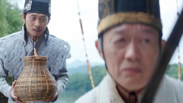为了一个绝色美女，两名锦衣卫拔刀相向，闹出人命！电影解说