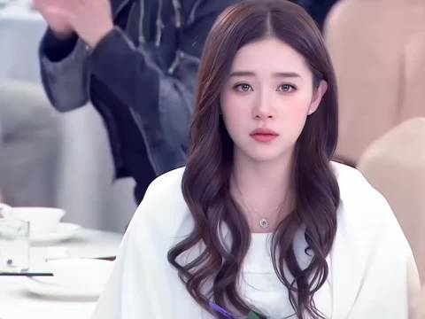 阚清子能不能去演一个现代剧御姐角色，我吃吃吃