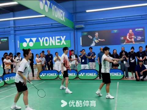 YONEX2027新品发布，贾一凡黄东萍陈堂杰搭档3v3赛