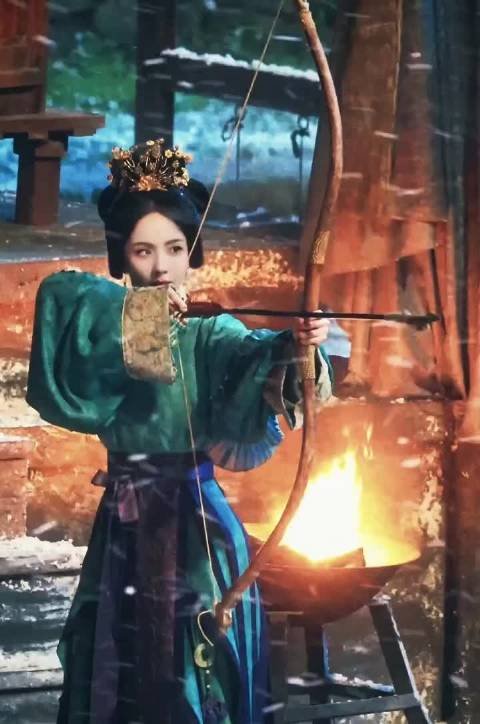 杨幂这一箭，成功射到了我的 好期待这个《江山大同》了