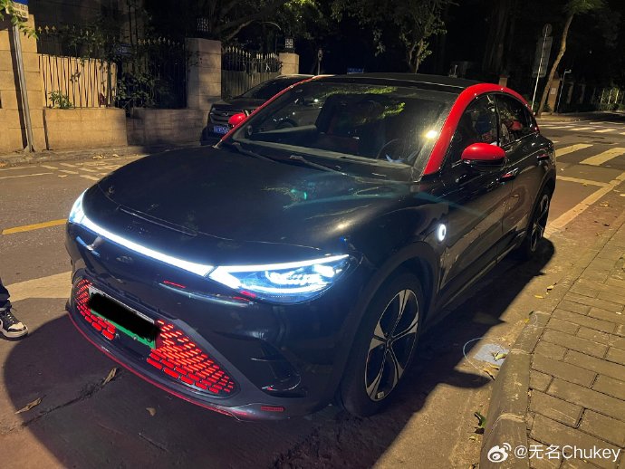 巴博斯smart fortwo的内饰设计有哪些特点？