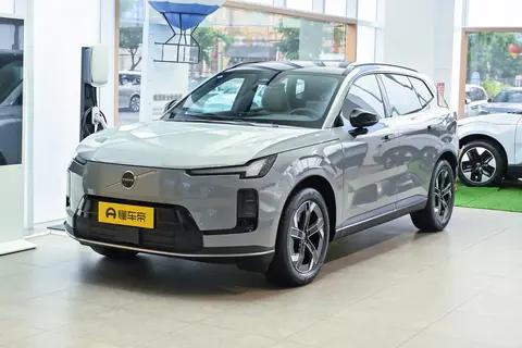 沃尔沃XC70 2027款99周年感恩版，配置升级，值得一看