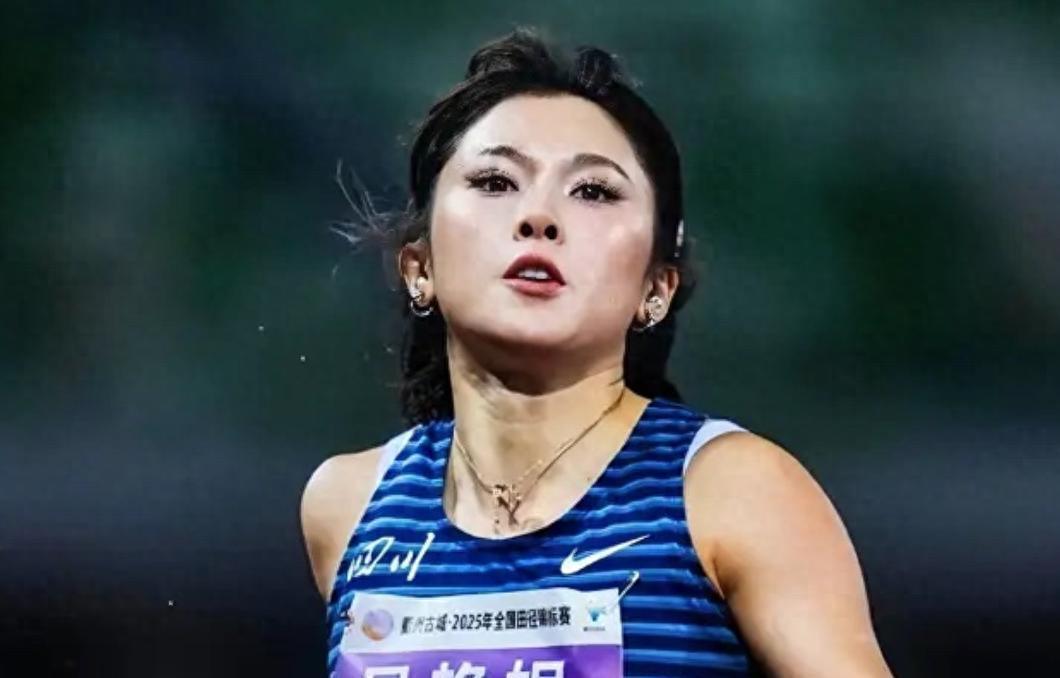 吴艳妮又一次夺冠,赛后高情商发言,称自己不值得庆贺