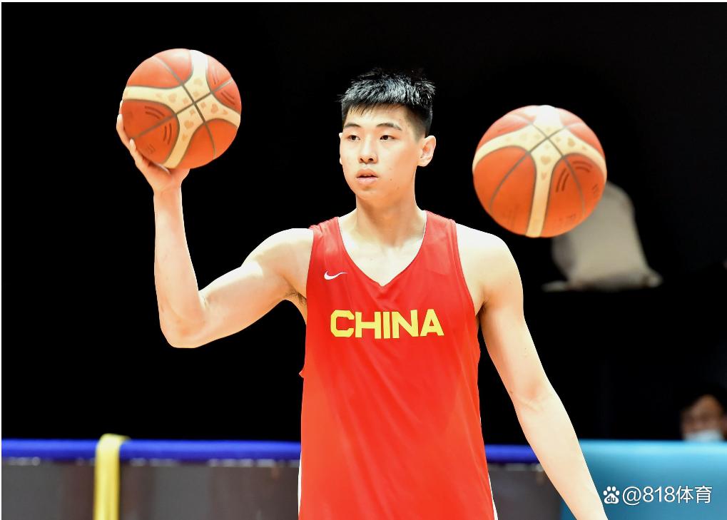 男篮20分大胜佛得角!崔永熙9中8爆砍18+4,方硕送11+3+4李凯尔缺席
