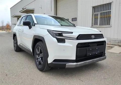 外观、智能座舱全面进化，一汽丰田新一代RAV4荣放蓄势待发